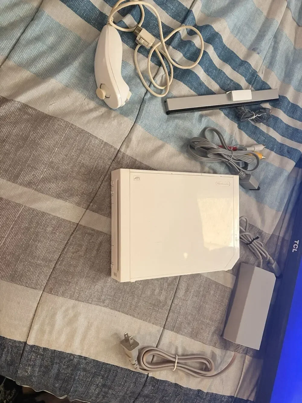 Nintendo Wii Console With everything shown in the photos